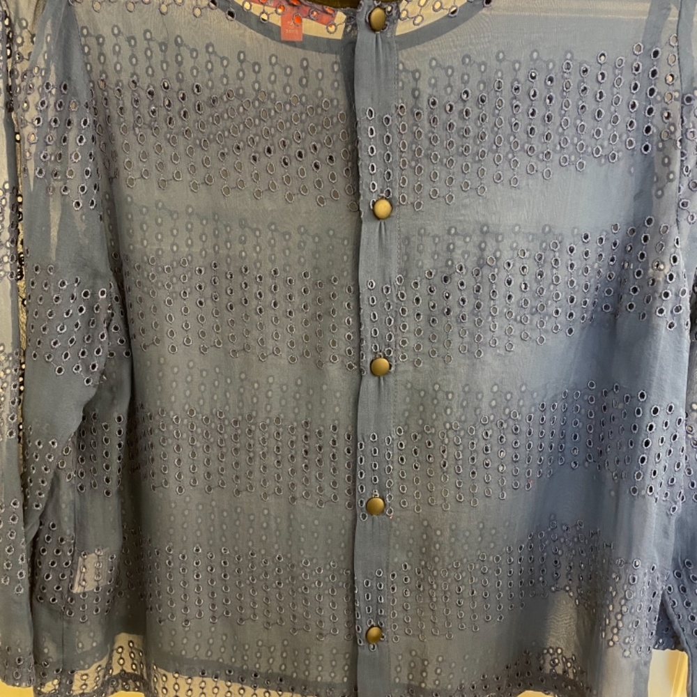Blouse - Picture 3 of 4